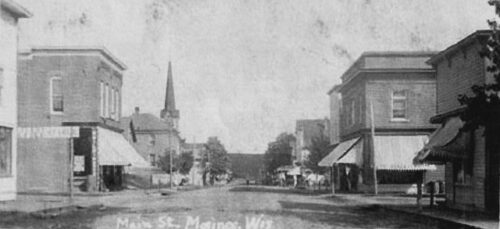 Does your CTKid know what a real vintage scene looks like? Time to get out your old family photos to school him on IRL vintage--like this image of 1952 Mosinee Wisconsin.
